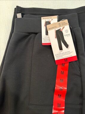 Mondetta Black Wide Leg Pants